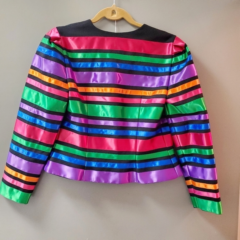 MAGGY LONDON | Vintage Satin Striped Cropped Rainbow Jacket - Picture 5 of 12